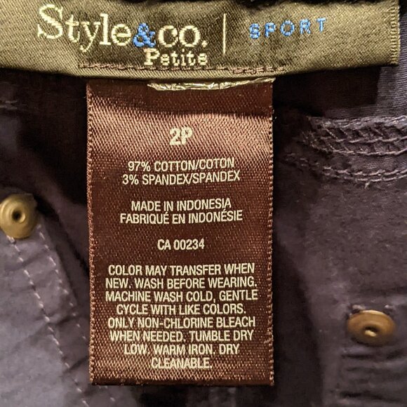 Casual Capri Trousers - Picture 2 of 3